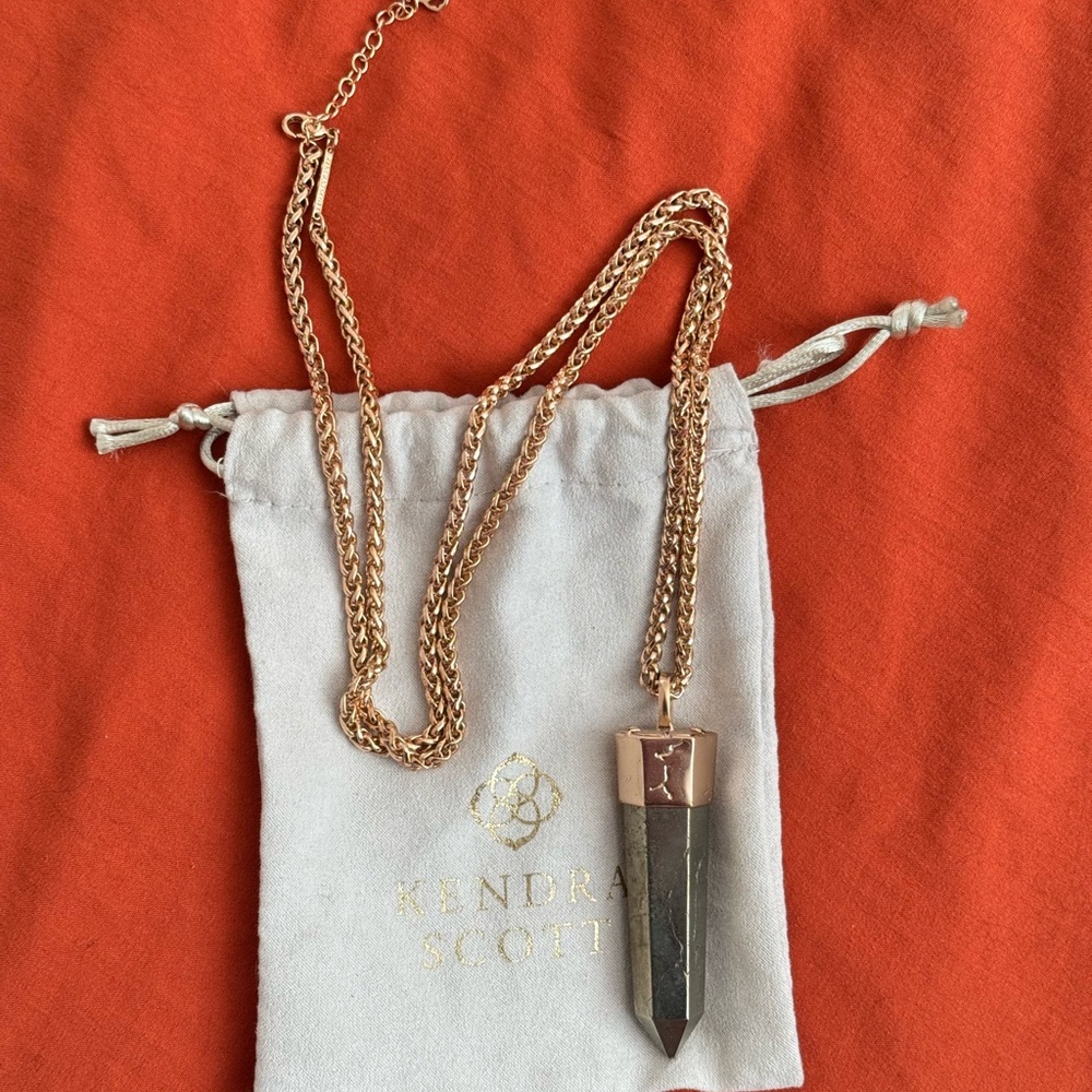Kendra Scott Rose Gold Pendant Statement Necklace